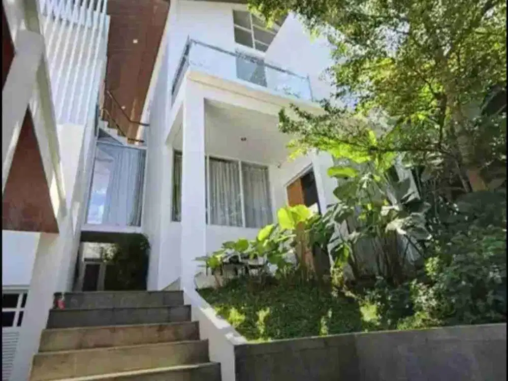 rumah mewah luas 445m di dagoresort bandung utara