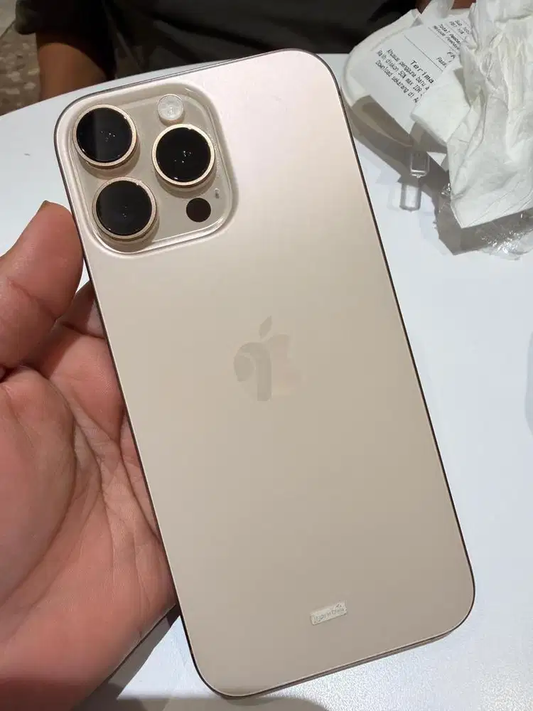 Iphone 16promax 256gb titanium