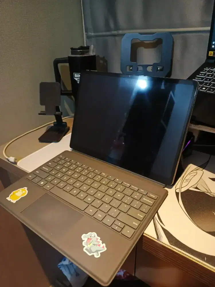 Jual bekas Laptop advan 2in1 EVO-X13 N150 12gb/512gb