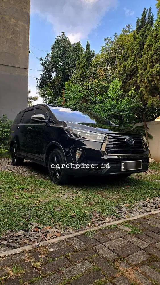 Toyota Kijang Innova Reborn VENTURER diesel automatic 2021