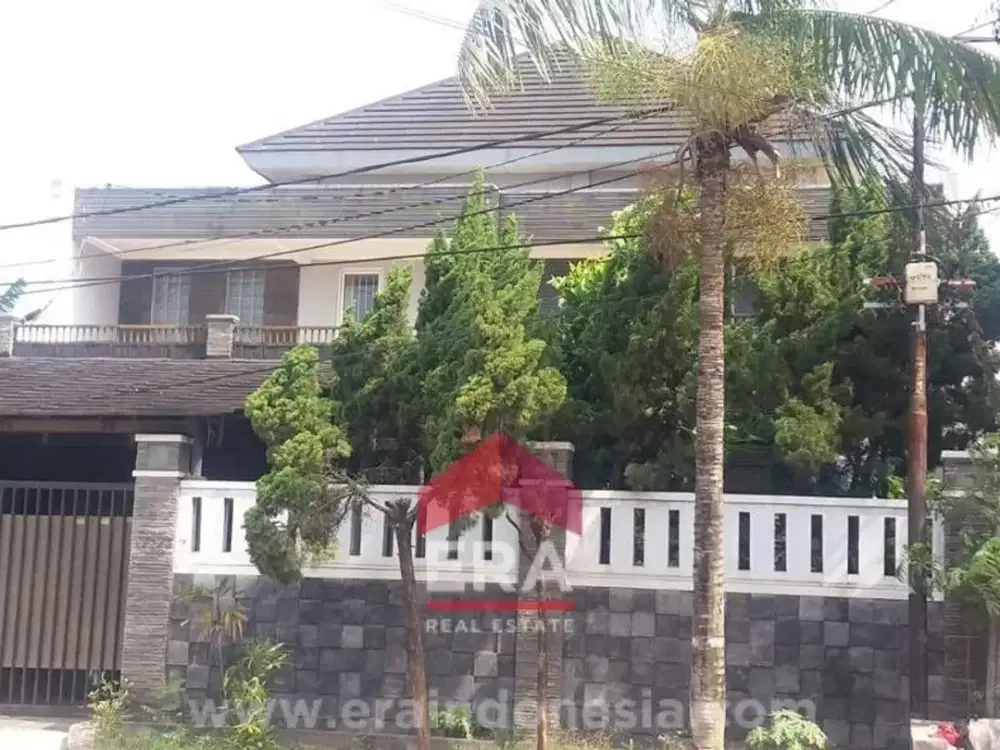 Rumah Siap Huni di Komplek Billymoon Jakarta Timur