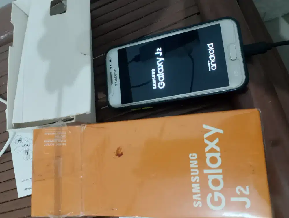 SAMSUNG J2 PRIME