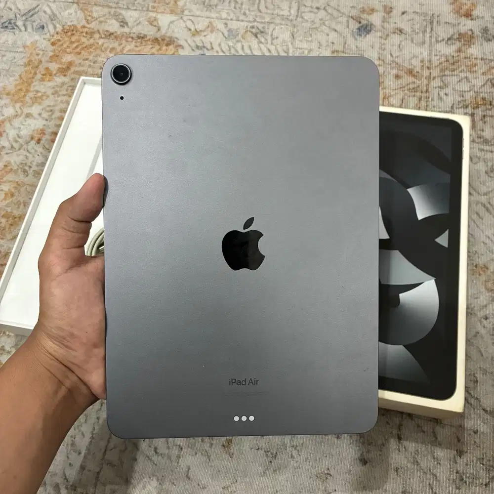 iPad Air 5 M1 grey 64gb wifi