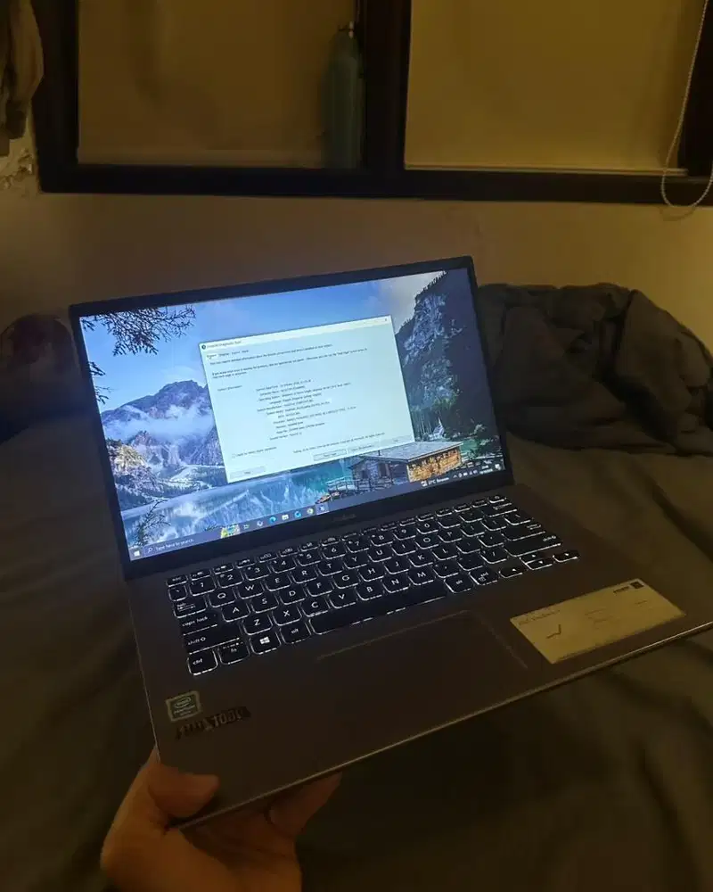 Asus VivoBook 14