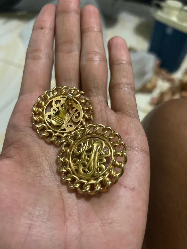 Monet - Anting Klip