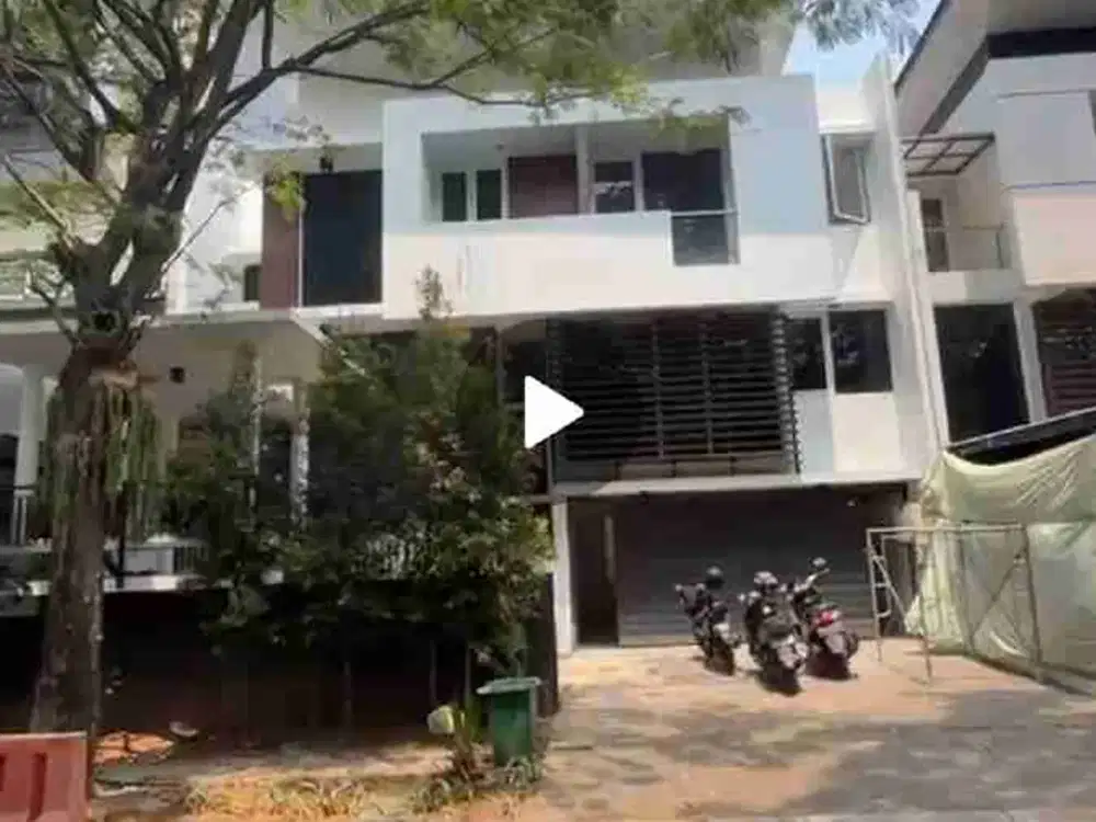 Disewa Rumah 3 lantai di Citra Garden 7, Kalideres, Jakarta barat.