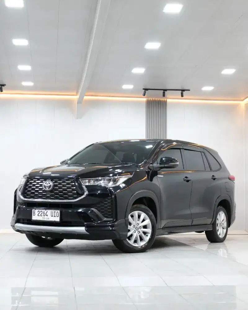 INNOVA ZENIX 2.0 V HYBRID TSS MODELLISTA CVT 2023 / G Q Fortuner
