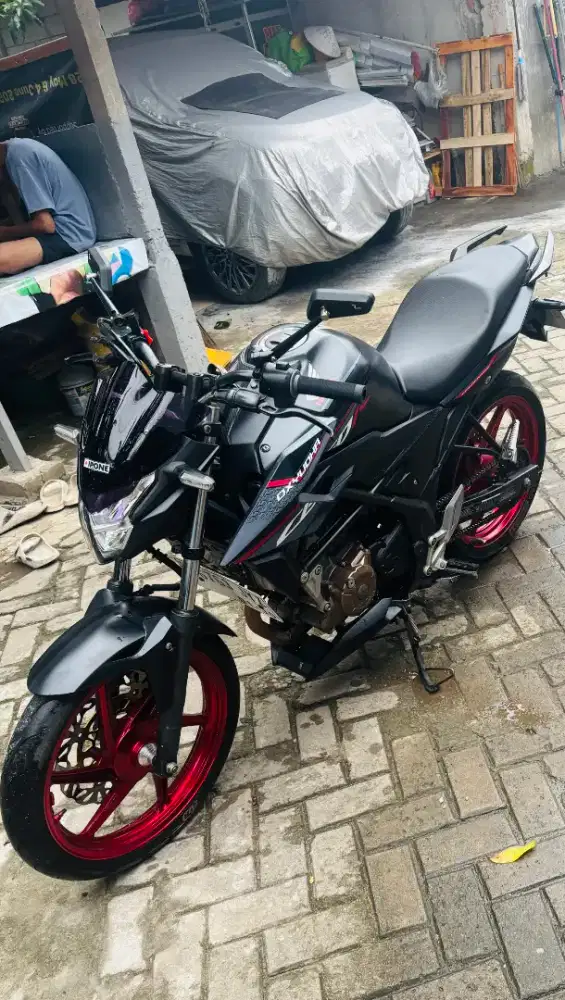 CB150R 2018 ANTIK LOW KM