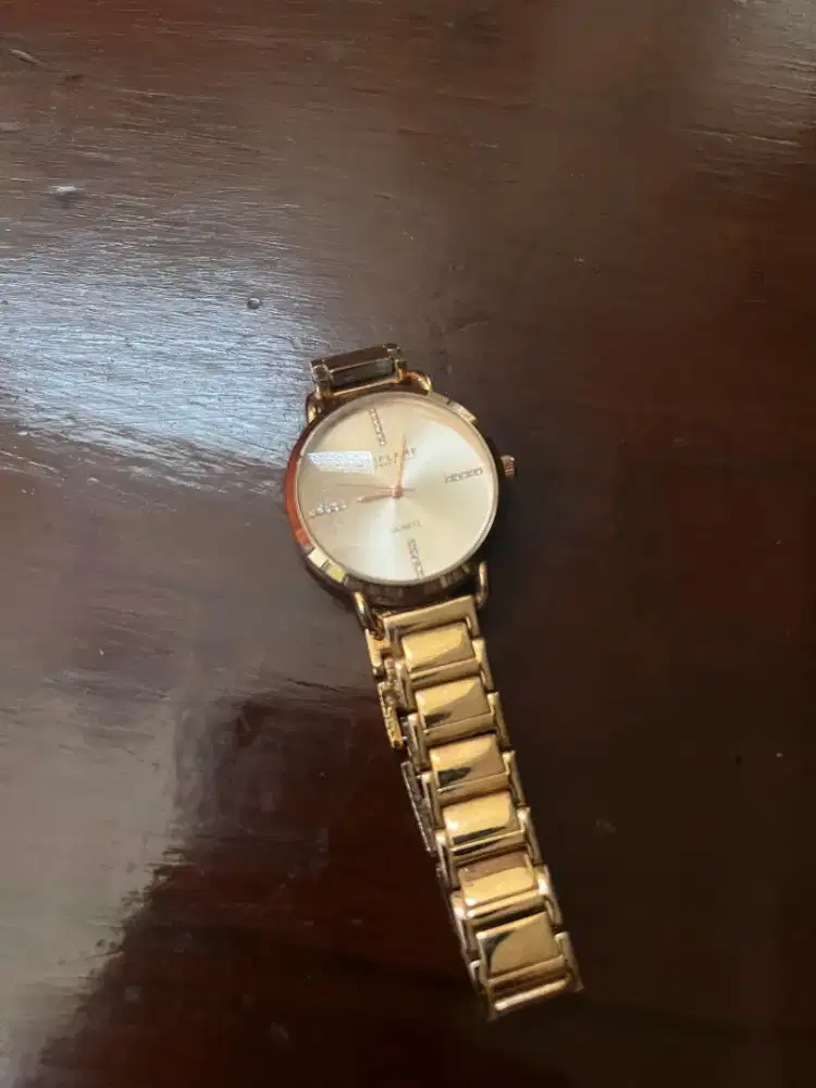 Dijual Jam Oriflame Sweden Quartz