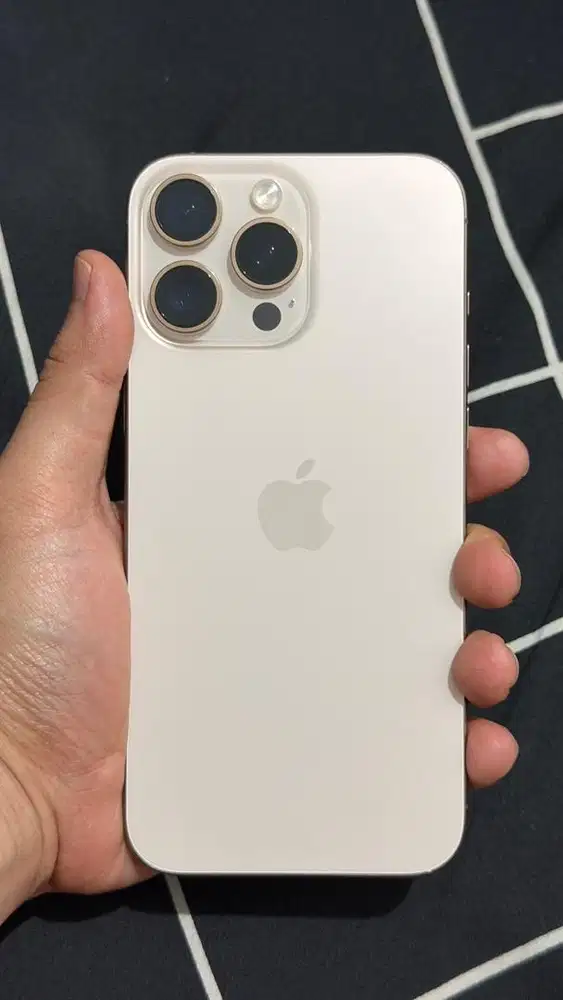 iPhone 16 Pro Max 256 iBox