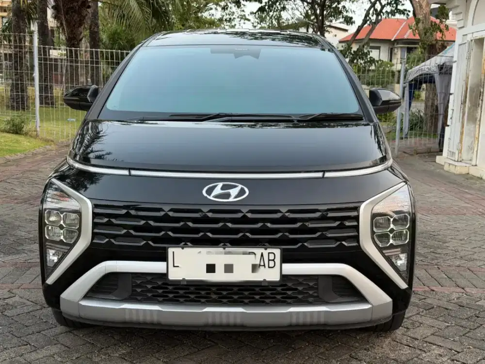 Hyundai Stargazer Prime 2022 Matic Hitam Terawat