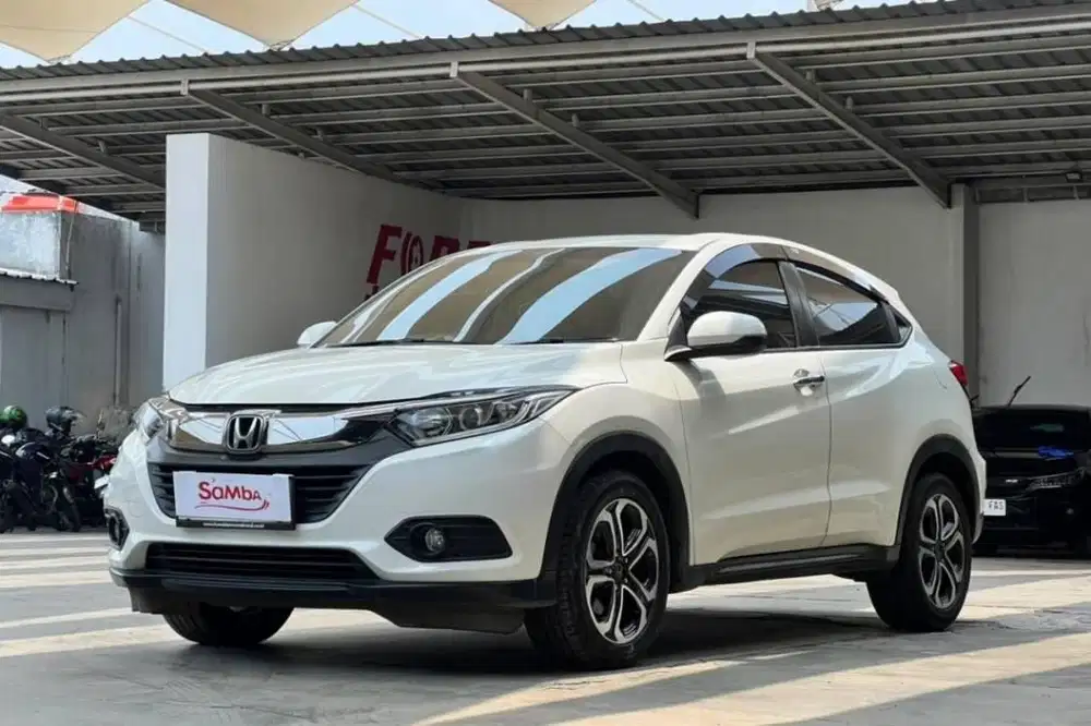 HONDA HRV E MATIC 2019..PAJAK APRIL 2027 ..PUTIH