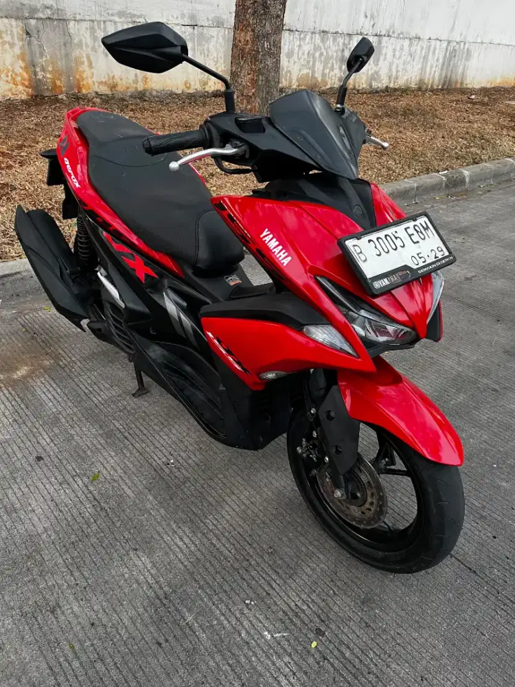 Aerox old 155 Kunci Merah Glossy