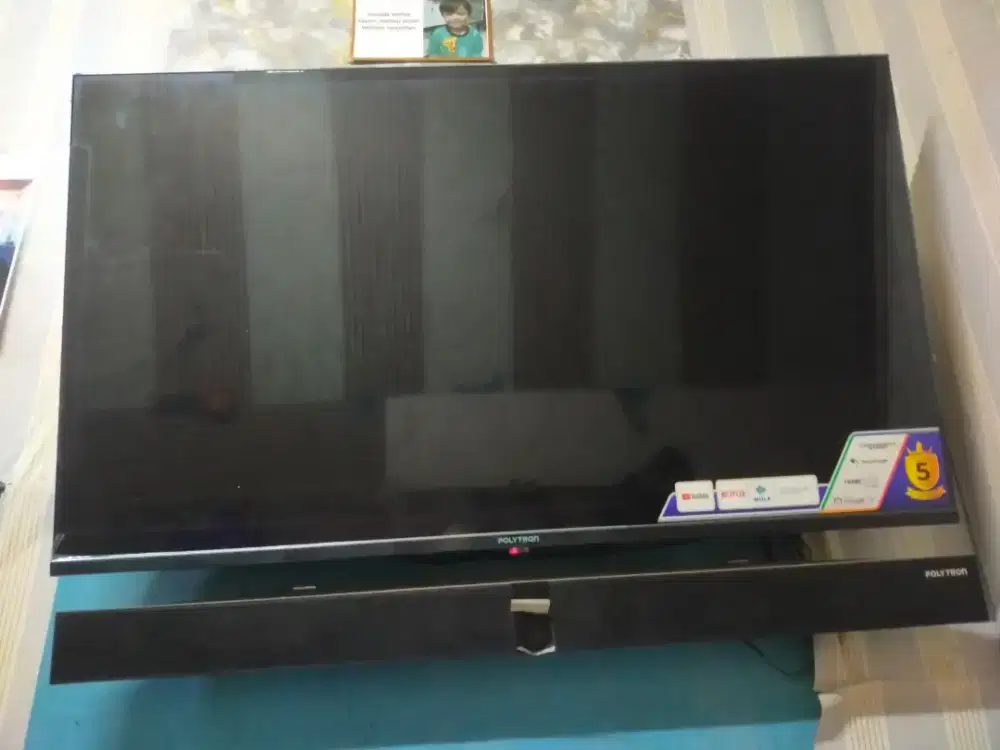 Tv LED Polytron 43 inch