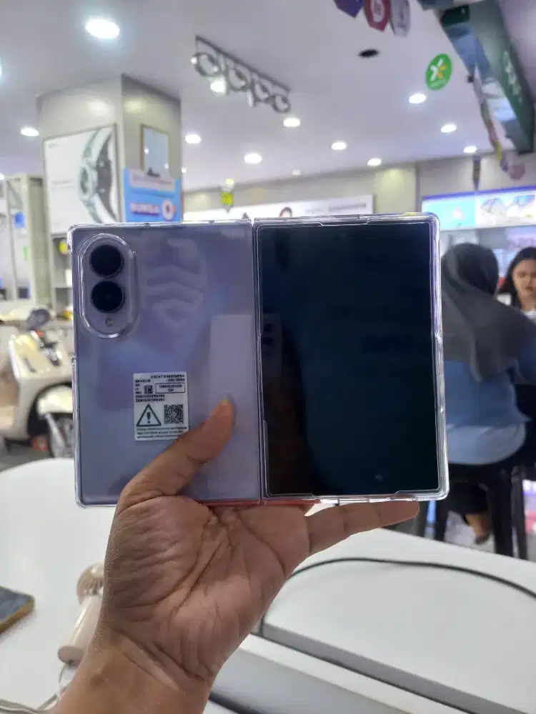 SAMSUNG ZFOLD 8 512GB BISA TUKAR TAMBAH HP LAMA