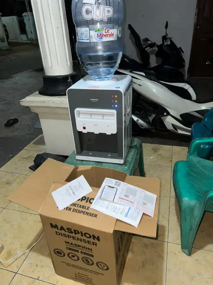 Dispenser maspion