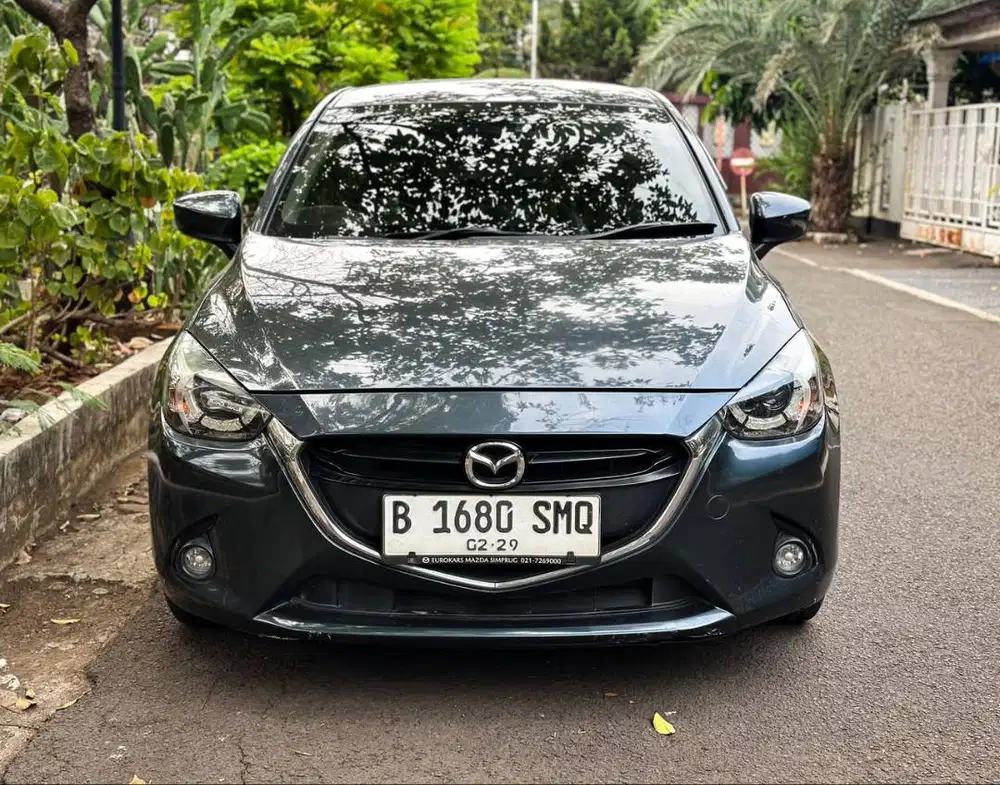 Mazda 2 GT AT 2015 Grey DP 10jt Cash Atau Kredit Terbaik SeOLX!