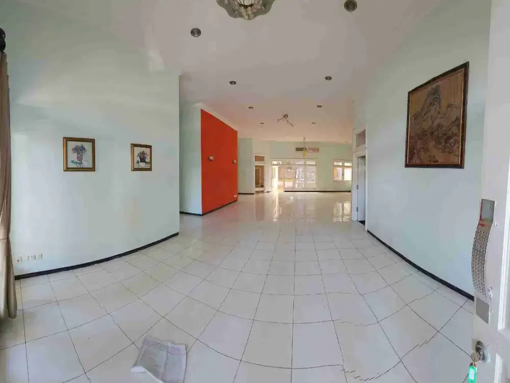 Sewa Rumah Siap Huni Nirwana Eksekutif. Ac 6 unit. Cocok untuk Rumah Tinggal, Kantor. Row Jalan Lebar.