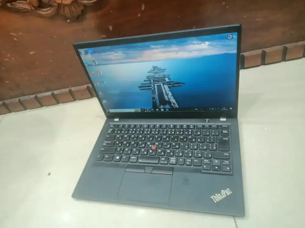 Thinkpad X1 carbon ram 8 SSD 256 gen 6 minus speaker agak jembret
