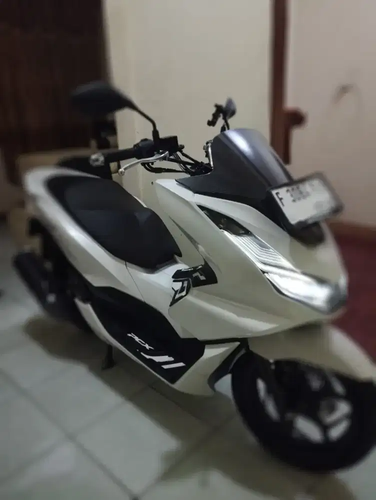 PCX 2024 putih  Pajak aman