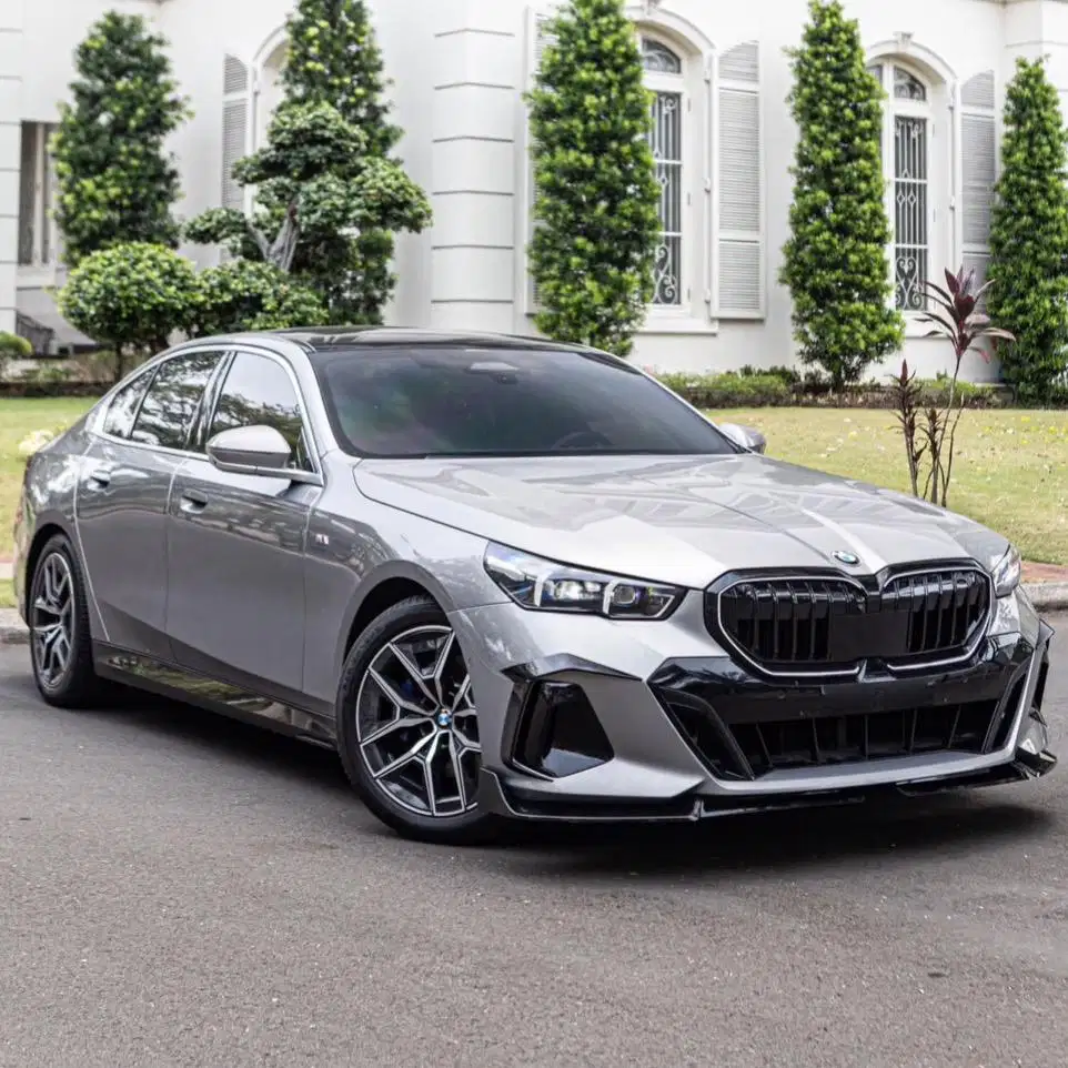 (CASH) BMW 520i G60 M-Sport 2024