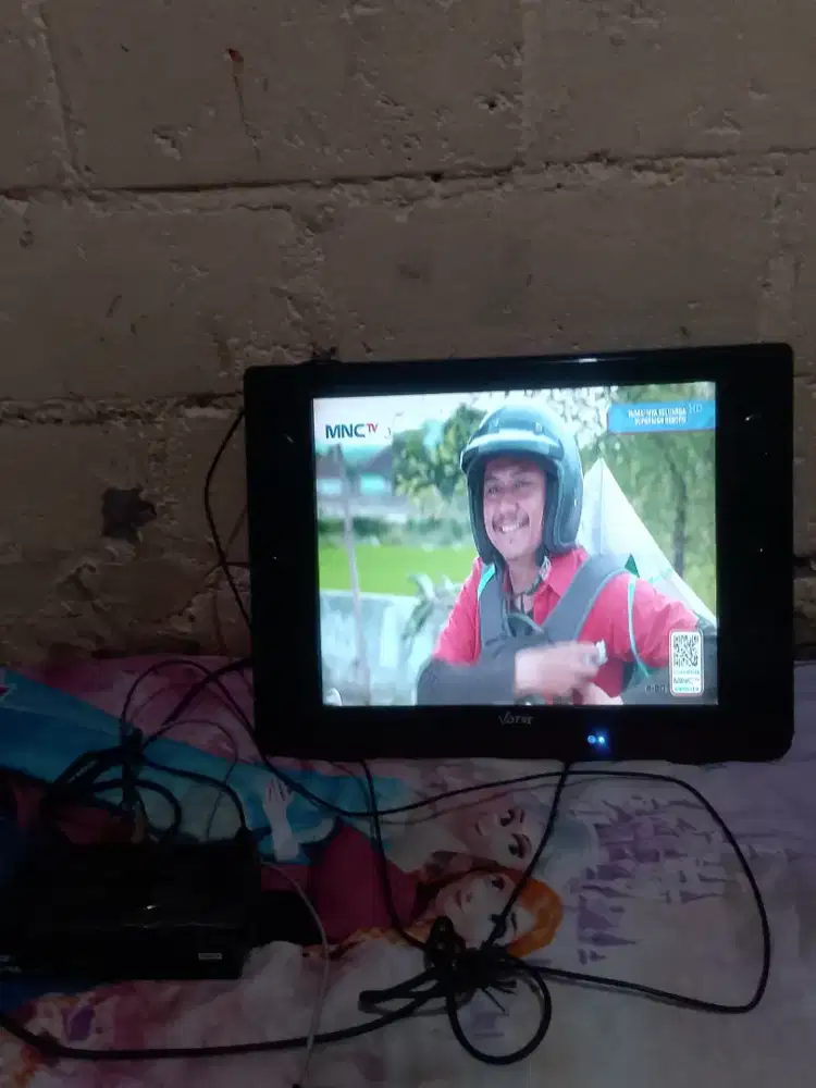 Tv flat. VOTRE 21inc