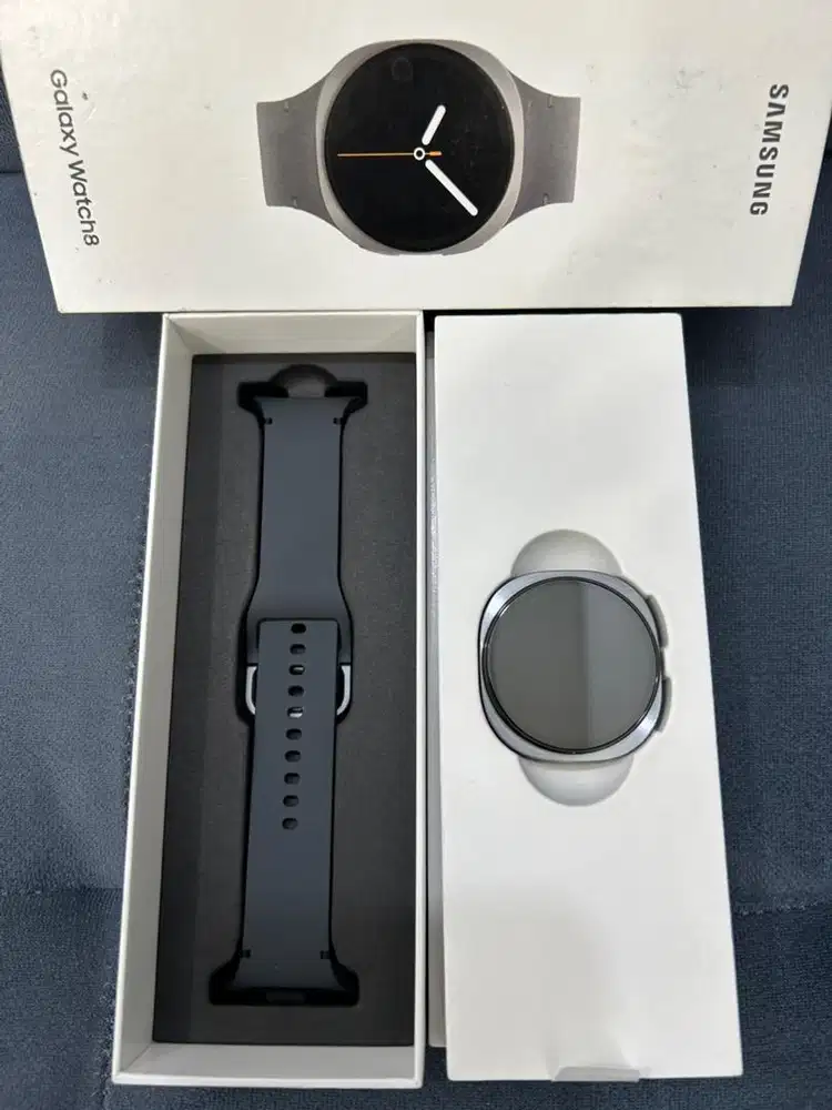Samsung Galaxy Watch 8 , Graphite , 40mm Sein