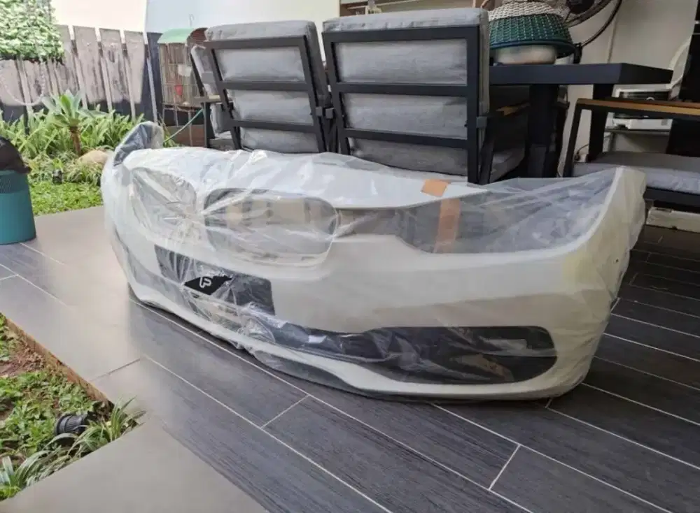 Bumper depan belakang bodykit F30 shadowline