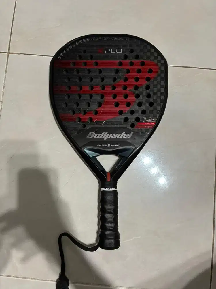 raket padel bullpadel xplo 2025