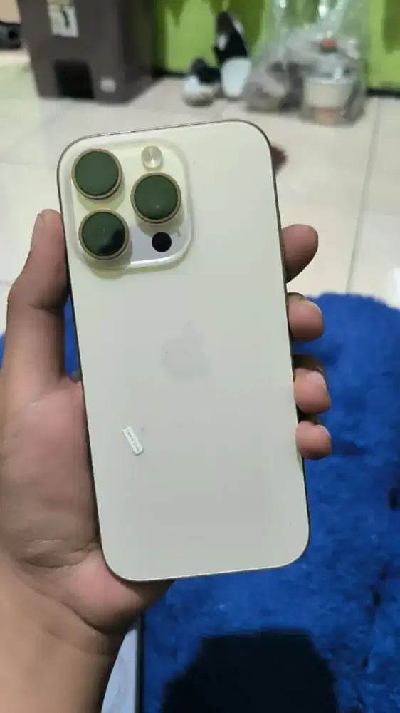 iPhone 16 Pro iBox