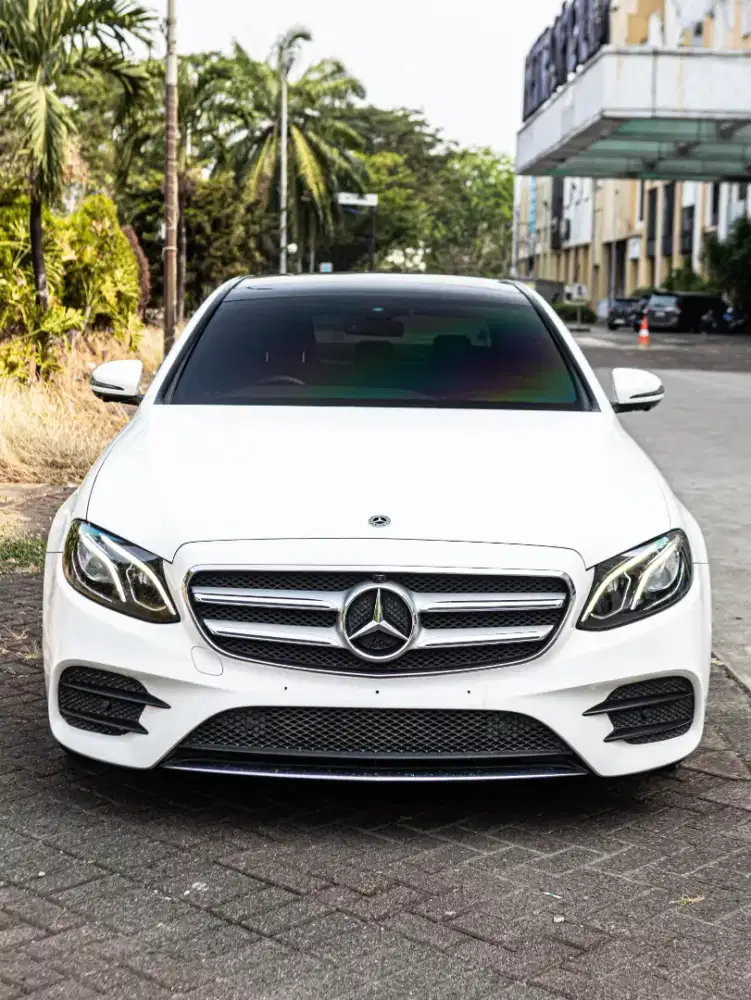 Forsale Mercedes Benz e300 2019