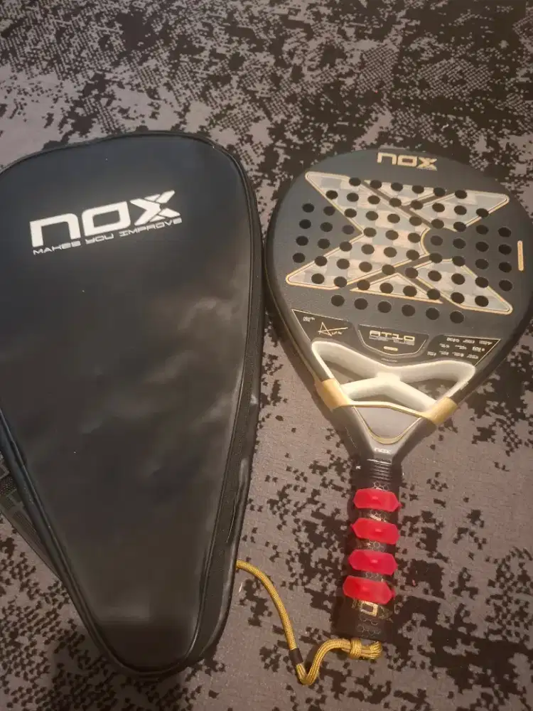 Raket Padel Nox AT10 Genius 18K Agustin Tapia 2026
