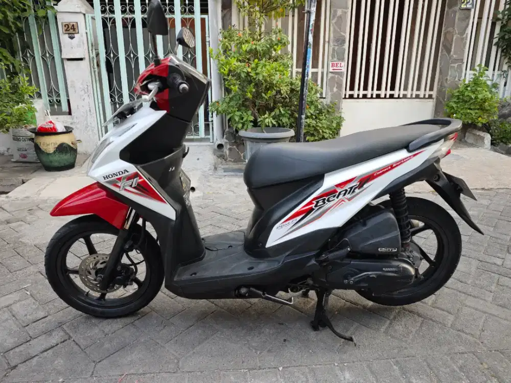 Beat 2016 km 41 kondisi sgt bagus samsat kdg cowek