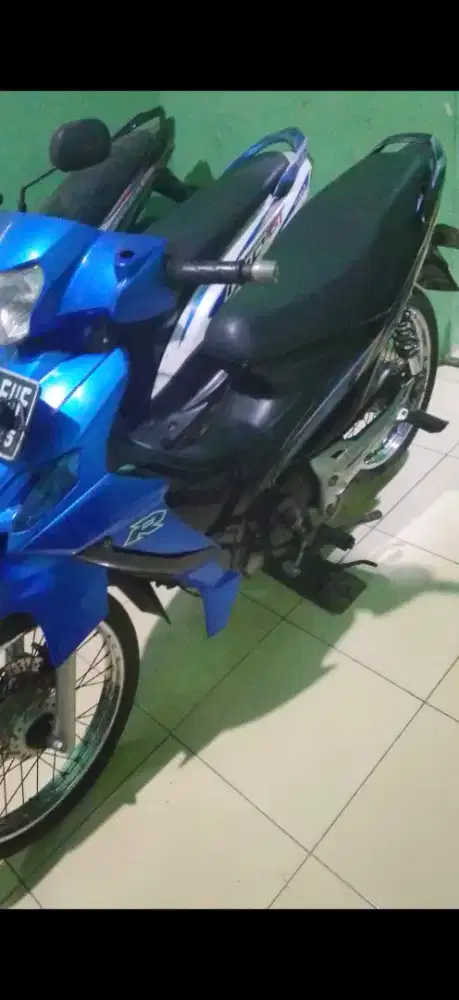 Suzuki titan r 115cc