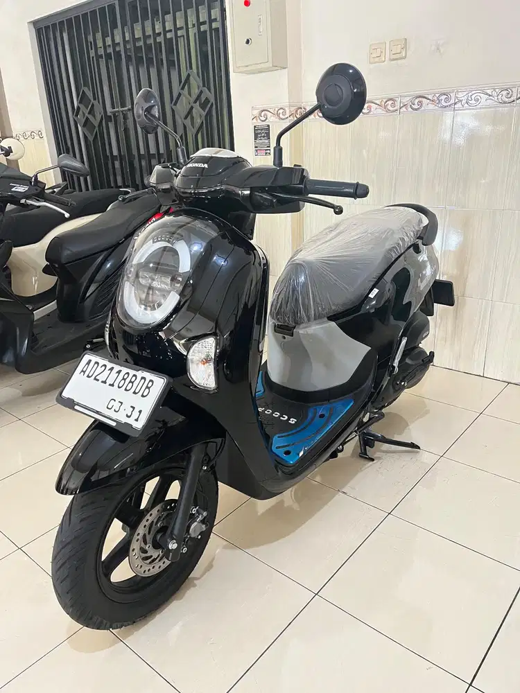 Scoopy fashion istimewa