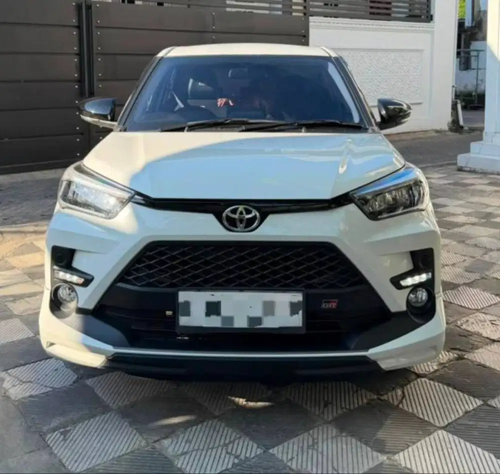 DIJUAL TOYOTA RAIZE GR Sport 1.0 2023.