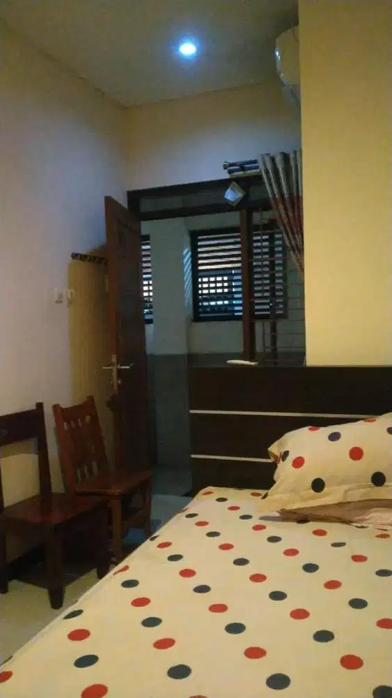 Kamar Kos Griya Anggrek dekat Tanah Kusir