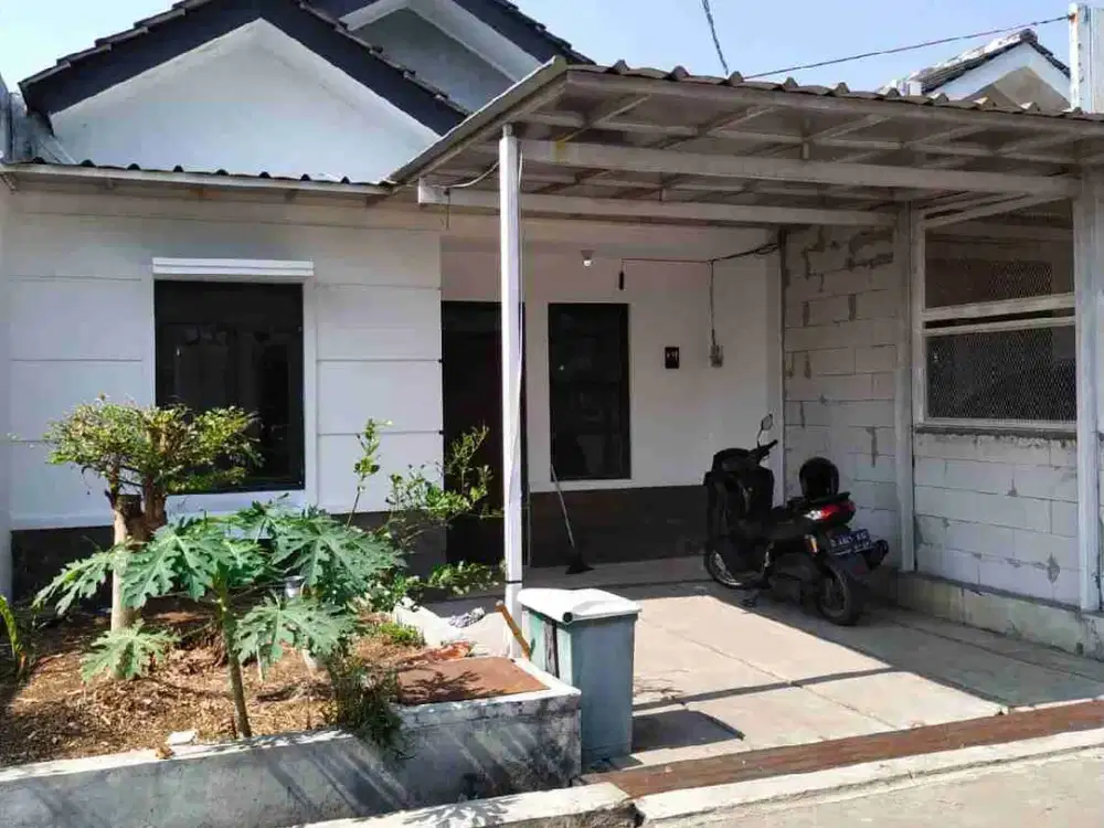 Dijual rumah di komplek Bentang Artha Residence