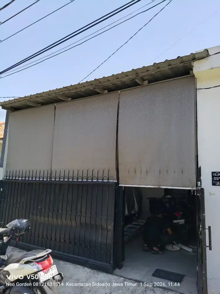 Tirai penahan panas dan hujan awet juga murah