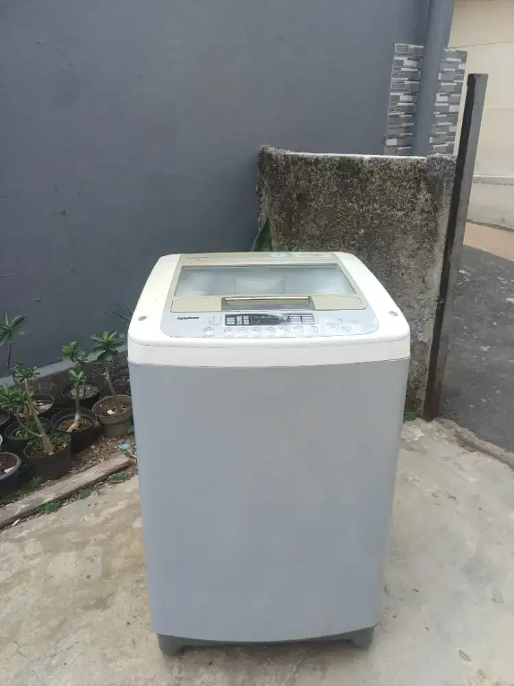 Mesin cuci LG 10 KG OTOMATIS