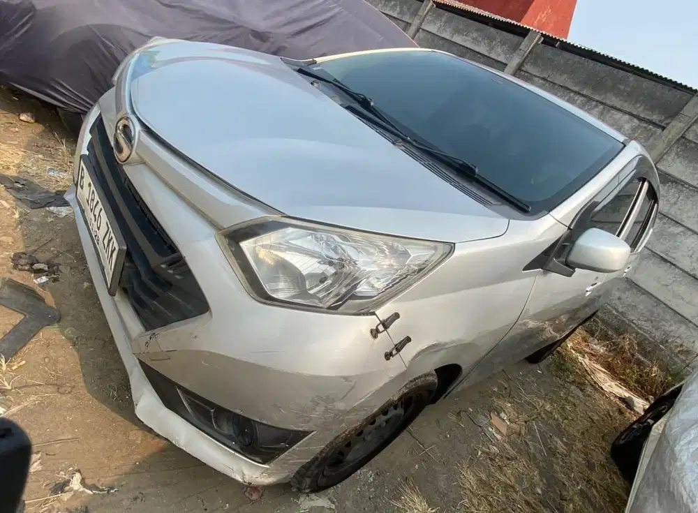 Daihtsu sigra 2018 1.2 x matic