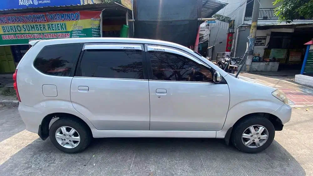 Daihatsu Xenia 2008 Bensin