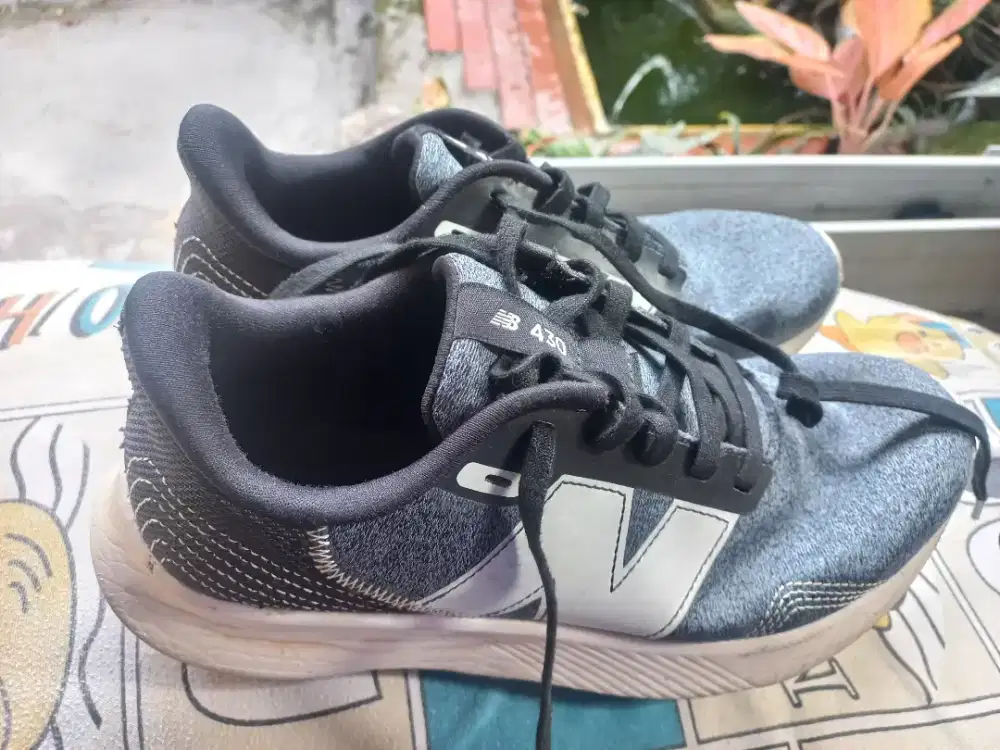 Sepatu New Balance 430 Black