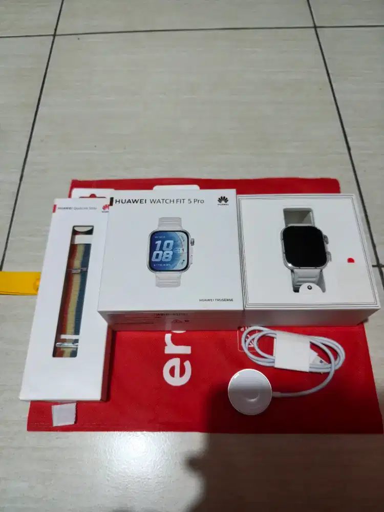 HUAWEI FIT 5 PRO WHITE+BONUS STREP