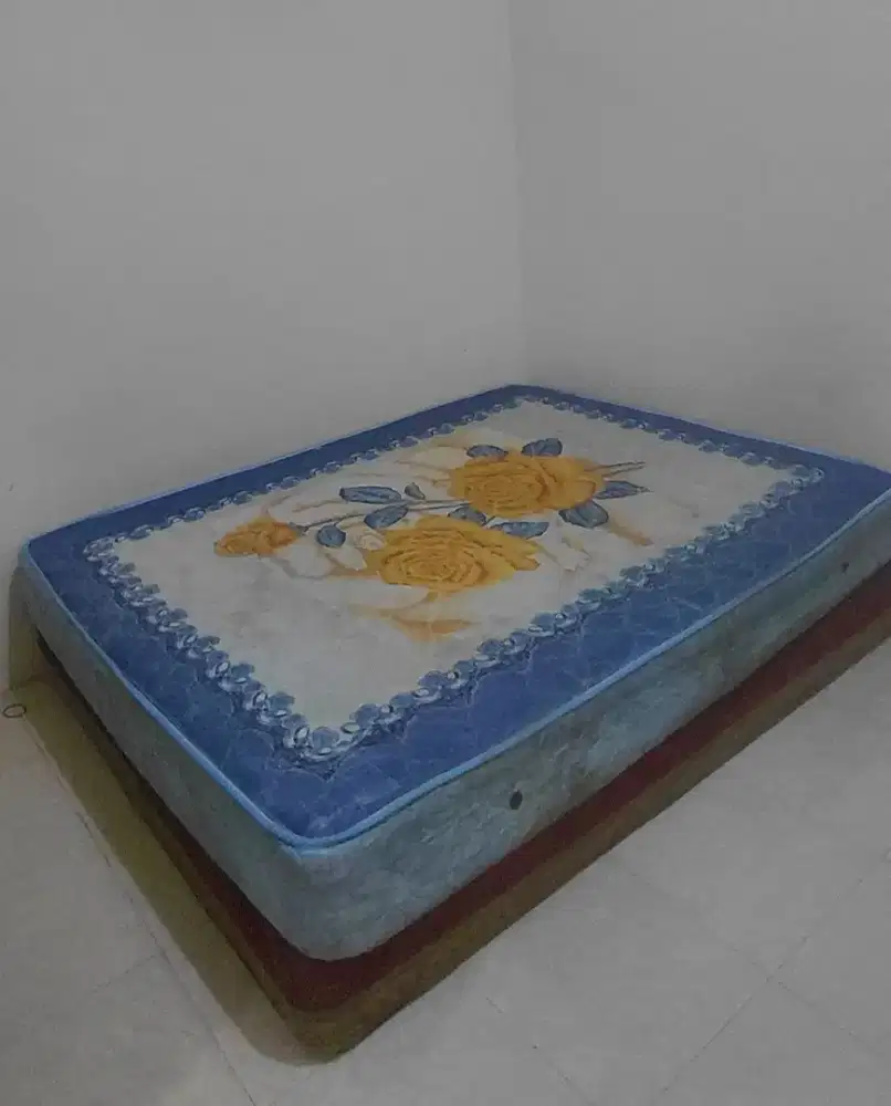 Springbed bekas