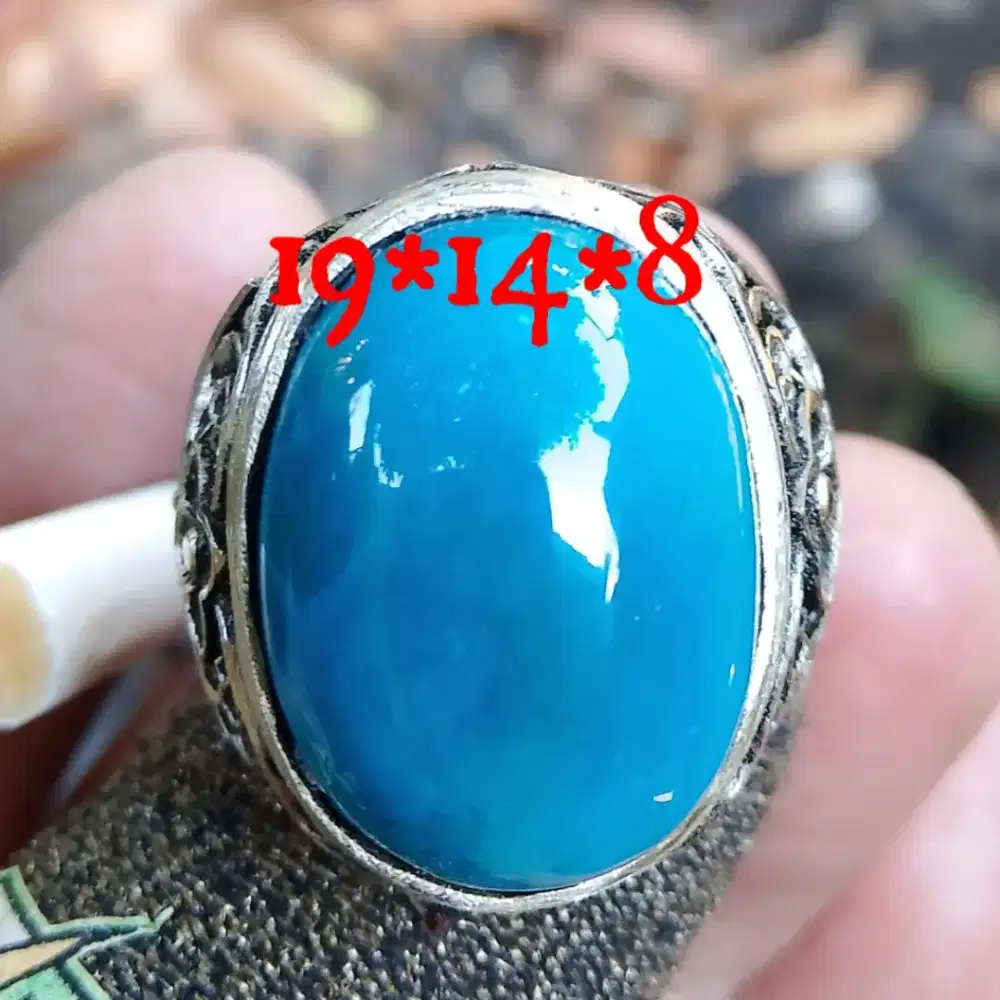 Batu bacan Doko bluish dim 19mm tidak nego full tembus