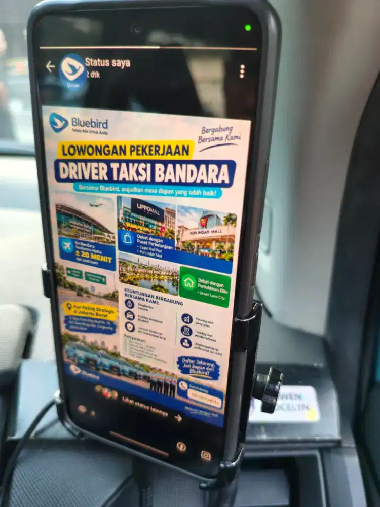 Driver Taksi Eksekutif Bandara