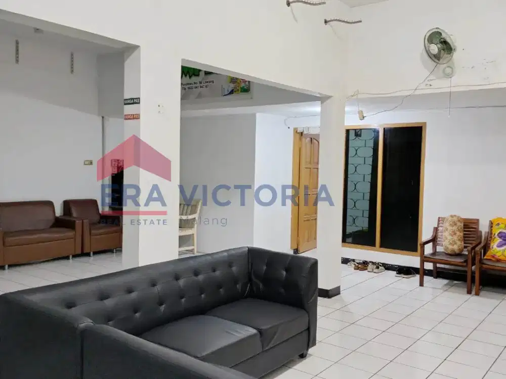 Rumah Kondisi Siap Huni Depan Pasar Lawang Cocok untuk Usaha