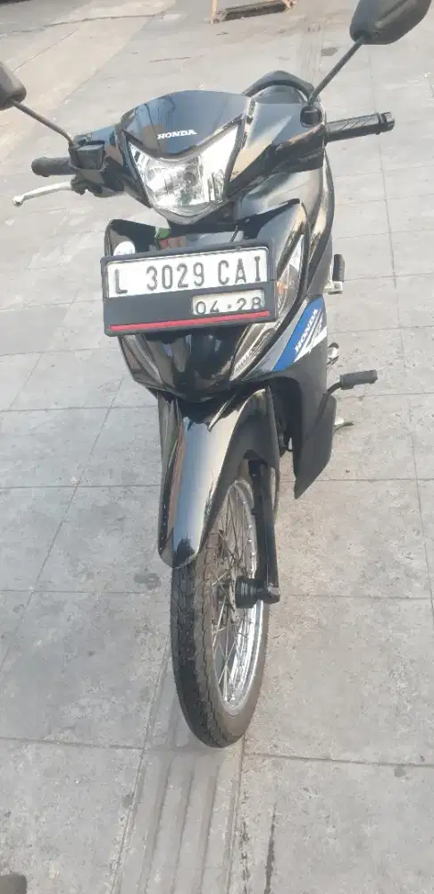 Revo Fit th 2023 mulus pjk baru