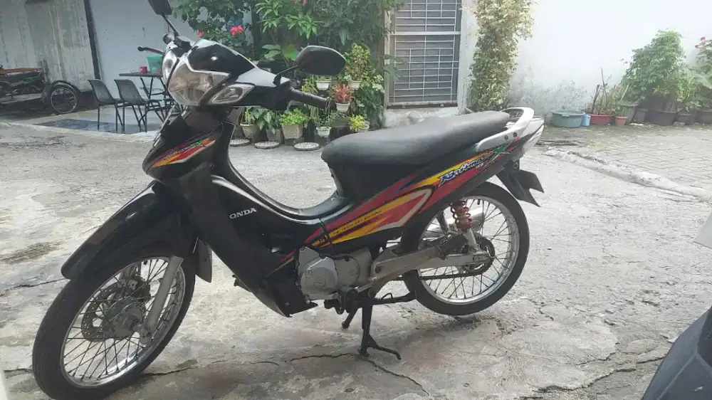 HONDA KARISMA 125D THN 2003